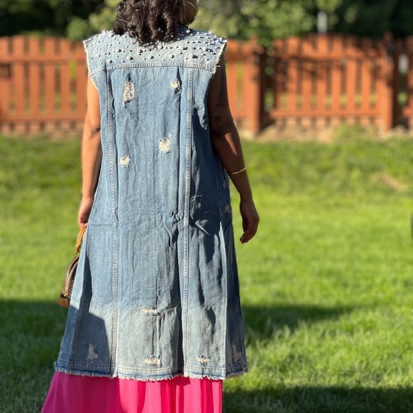 Embellished Denim Sleeveless Vest - Picture 2 of 2